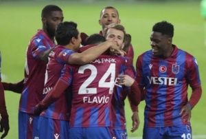 Trabzonspor, transferde yabanc kuralna takld