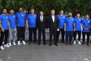 Mansur Yava, ASK'li sporcularla bir araya geldi