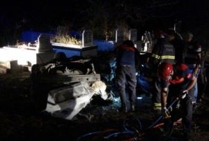 Takla atan otomobilde skan src yanarak can verdi
