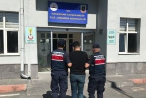 FET yeliinden aranan 3 ahs saklandklar yerlerde yakaland