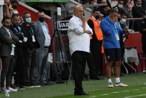 Hikmet Karaman: Penaltya kadar denk bir ma var