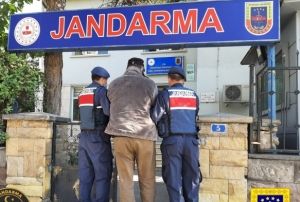 Bombac terrist jandarma operasyonuyla yakaland