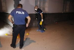 Husumetlileri tarafndan silahl saldrya urayan gen ld