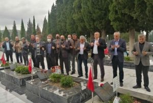 Somal maden ehitleri, mezarlar banda anld