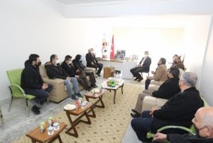 Kuruyemi ve baharat kapal ortamlarda satlacak