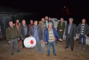 Antalyal reticilerin davullu zurnal don nbeti