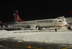 stanbul Havalimannda seferler kademeli olarak balad