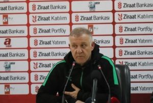 Mesut Bakkal: Malup olduk ama oyuncularm kutluyorum