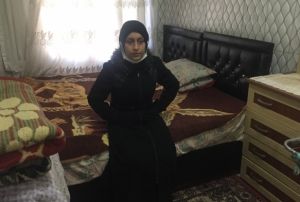 Annesi emzirirken boularak ld