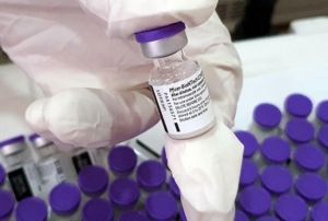 BioNTech'in Omicron asna erteleme karar