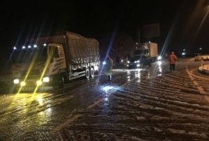 Antalya-Konya karayolu ara trafiine kapatld