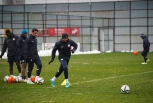 aykur Rizespor, Trabzonspor ma hazrlklarn srdrd