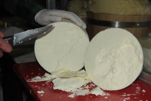 Sahur sofralarnn vazgeilmezi tulum peyniri