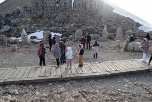 Nemrut Danda turizm sezonu ald