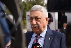 Palandken: Zincirler piyasa fiyatlaryla hamur gibi oynuyor