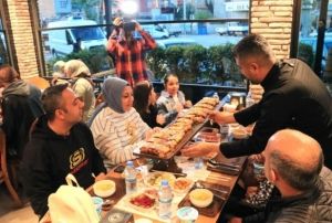 Ramazan bereketi esnafn yzn gldrd