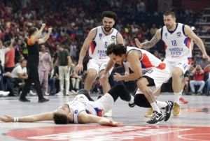 Anadolu Efes st ste 3. kez finalde