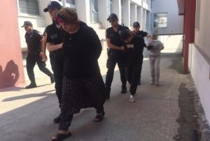 Kadn klna girip eski eini vurup, sevgilisini ldrd