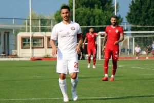 Sahibi, Kaptan, Futbolcusu
