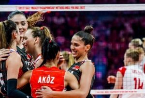 Filenin Sultanlar, Dnya ampiyonasnda lider olarak gruptan kt