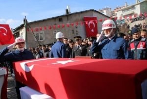 Konyal ehit son yolculuuna uurland