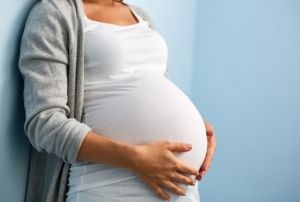Bebekler iin mikroplastik maruziyeti anne karnnda balyor