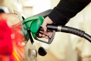 Benzine 1 lira 24 kuru zam bekleniyor