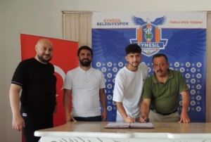 Alperen Elmas Eynesil Belediyespor'da