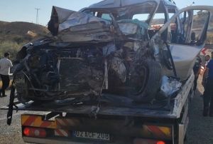 Adyaman'da feci kaza: 6s ar 7 yaral