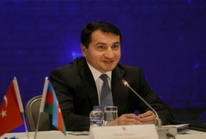 Azerbaycan Cumhurbakan Maviri Hacyev: 