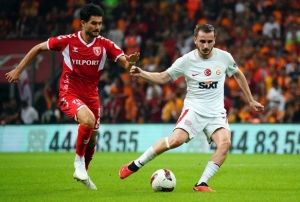 Kerem Aktrkoğlu, Sınırda