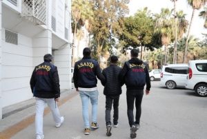 Hesabına 500 bin TL gelince polise ihbar etti...!
