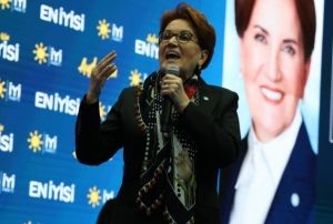 Akşener: İspatlarsanız politikayı bırakı