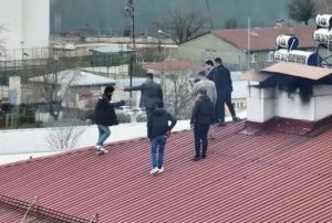 115 Kez İntihar Teşebbs!