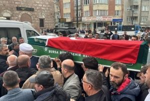 Sinan Ateşin babası gzyaşları iinde toprağ