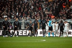 Beşiktaş Dnşte Sıkıntı Yaşıy