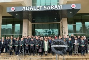 Trabzon'da Sessiz Protesto!