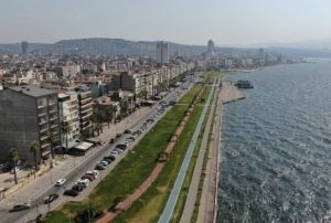 İzmir'de 8 Kadın Belediye Başkanı Dnemi