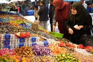 Bayram Şekerleri Tezgahlardaki Yerini Aldı!