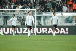 Beşiktaşın Gol Sıkıntısına are Yo