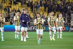 Fenerbahe, Konferans Ligine Veda E