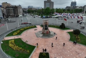Taksim Meydanı Havadan Grntlendi