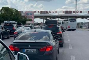 Kapıkule'de Sevin Ve Hzn..!