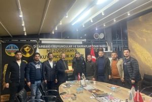 Sahte altın tespit eden kuyumcuya plaket