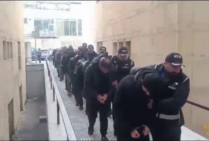20 milyon dolandırdılar...