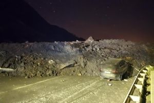 Artvin'in Arhavi ilesinde heyelan