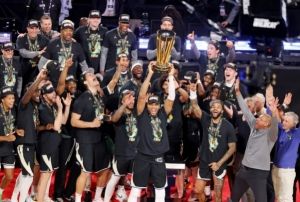 NBA Kupası'nın sahibi: Bucks 