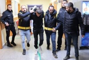 Eski eşini bıaklayan #