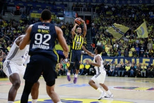 Fenerbahe: 78 - Real Madrid: 67