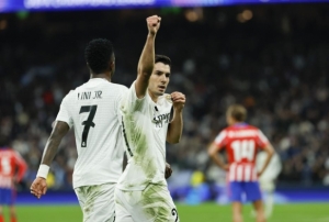 Real Madrid, derbiyi kazanarak avantaj yakalad